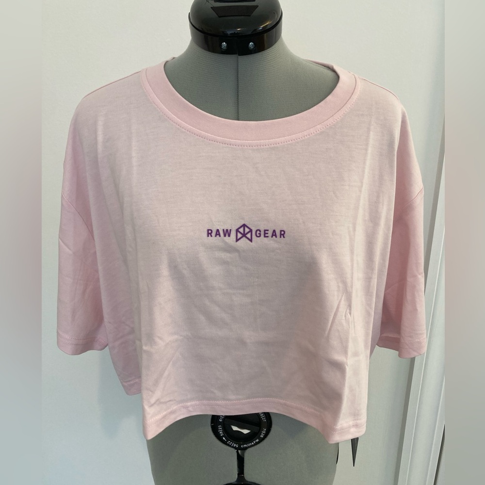 NWT RawGear Cropped Tee